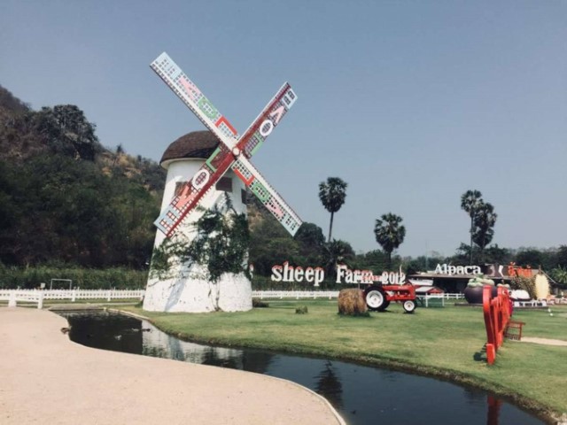 Swiss Sheep Farm ฟาร์มแกะชะอำ